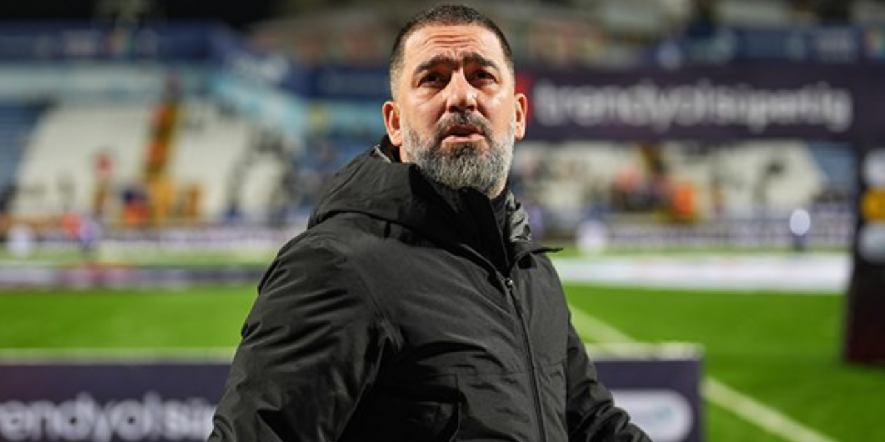 Arda Turan'a yurt dışında sürpriz teknik direktörlük teklifi