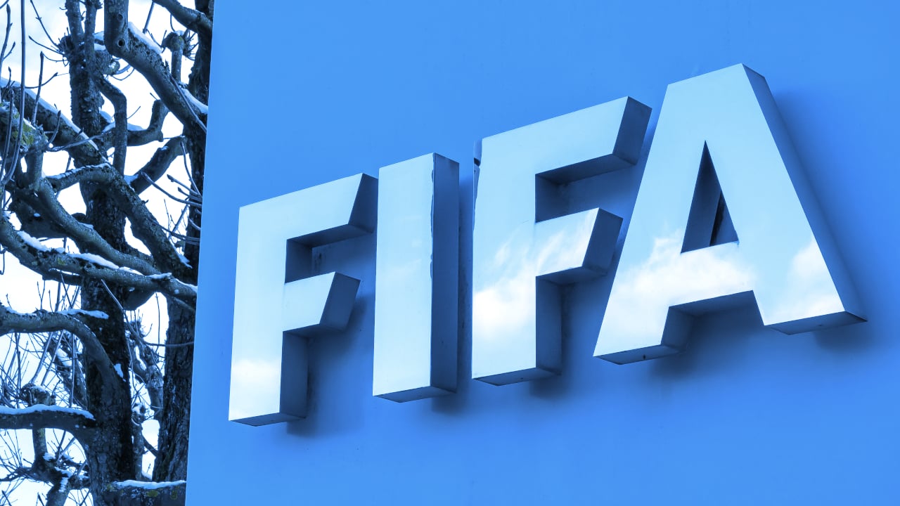 FIFA'dan 6 Türk takımına transfer yasağı geldi