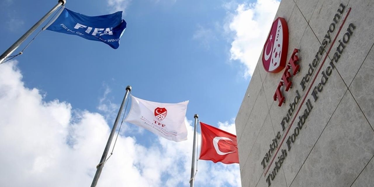 Süper Lig'den 8 kulübe para cezası