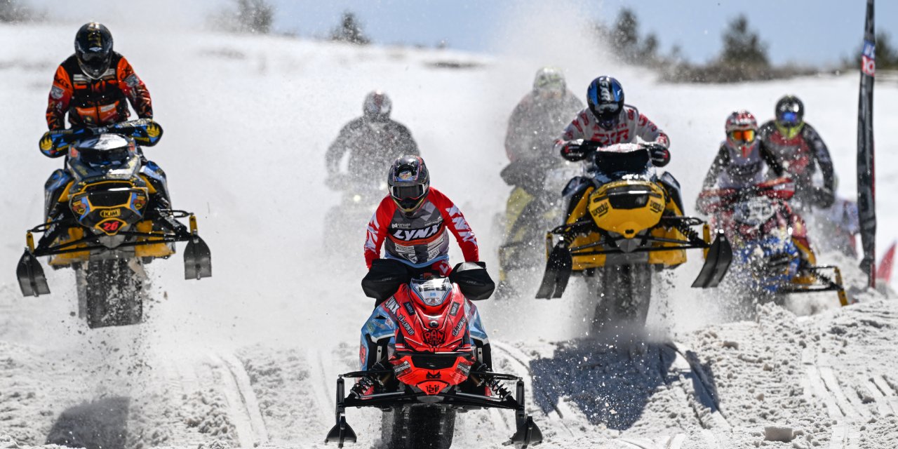 Dünya Kar Motosikleti Şampiyonası final yarışlarıyla sona erdi