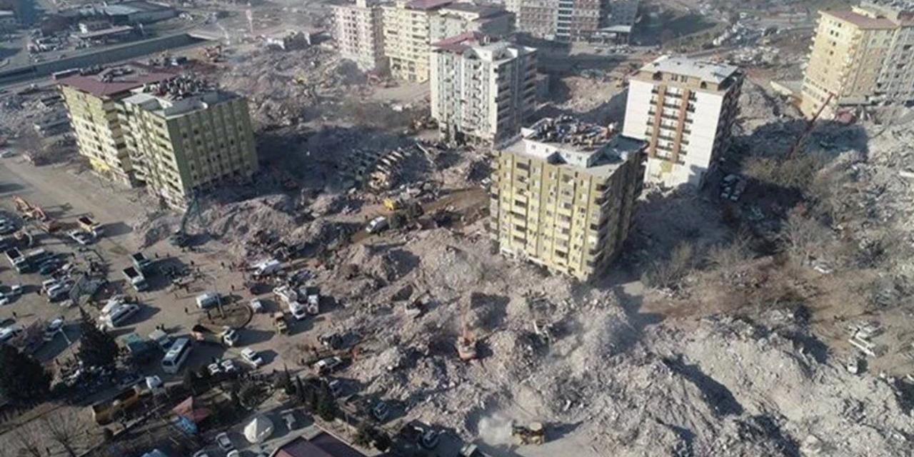 Ebrar Sitesi F Blok yıkımı: 5 kamu görevlisi hakkında iddianame