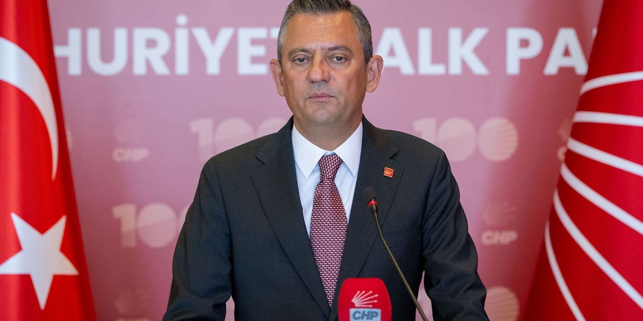 Özel'den 18 Mart açıklaması: Çanakkale geçilmez sözü tarihe yazılmıştır