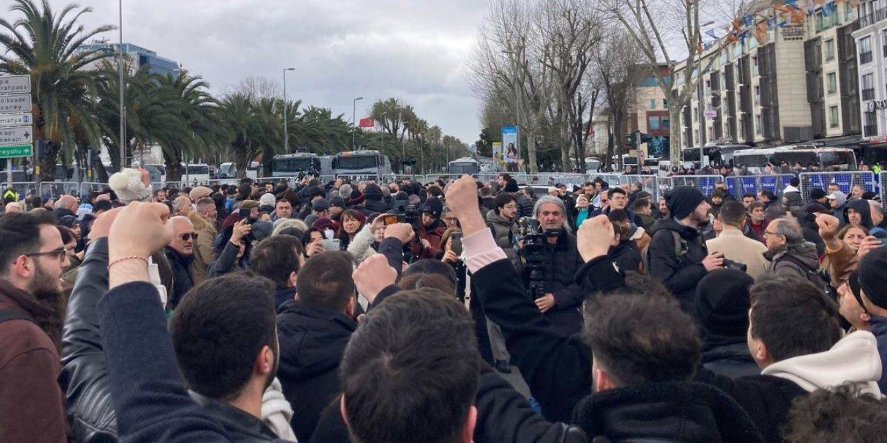 İBB Başkanı İmamoğlu gözaltında: Emniyetteki işlemler başladı