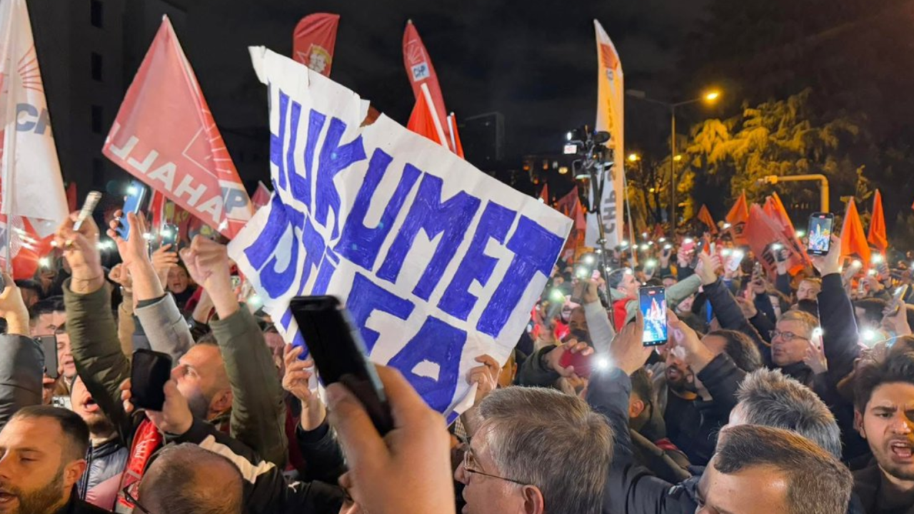 Türkiye, irade gaspına karşı ayakta! Hangi ilde neler oldu?