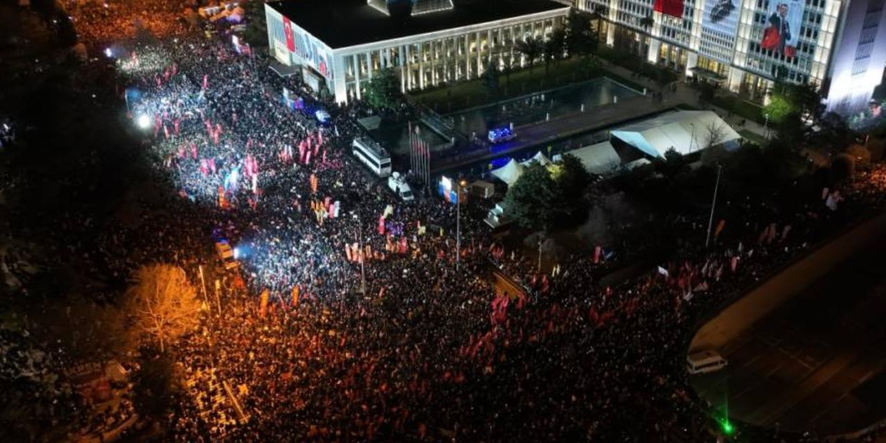 İmamoğlu ile görüşmeden sonra: Özel Saraçhane'ye dönüyor