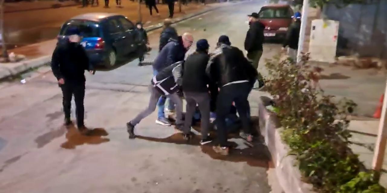 İzmir'de 2 ayrı noktada öğrencilere polis müdahalesi