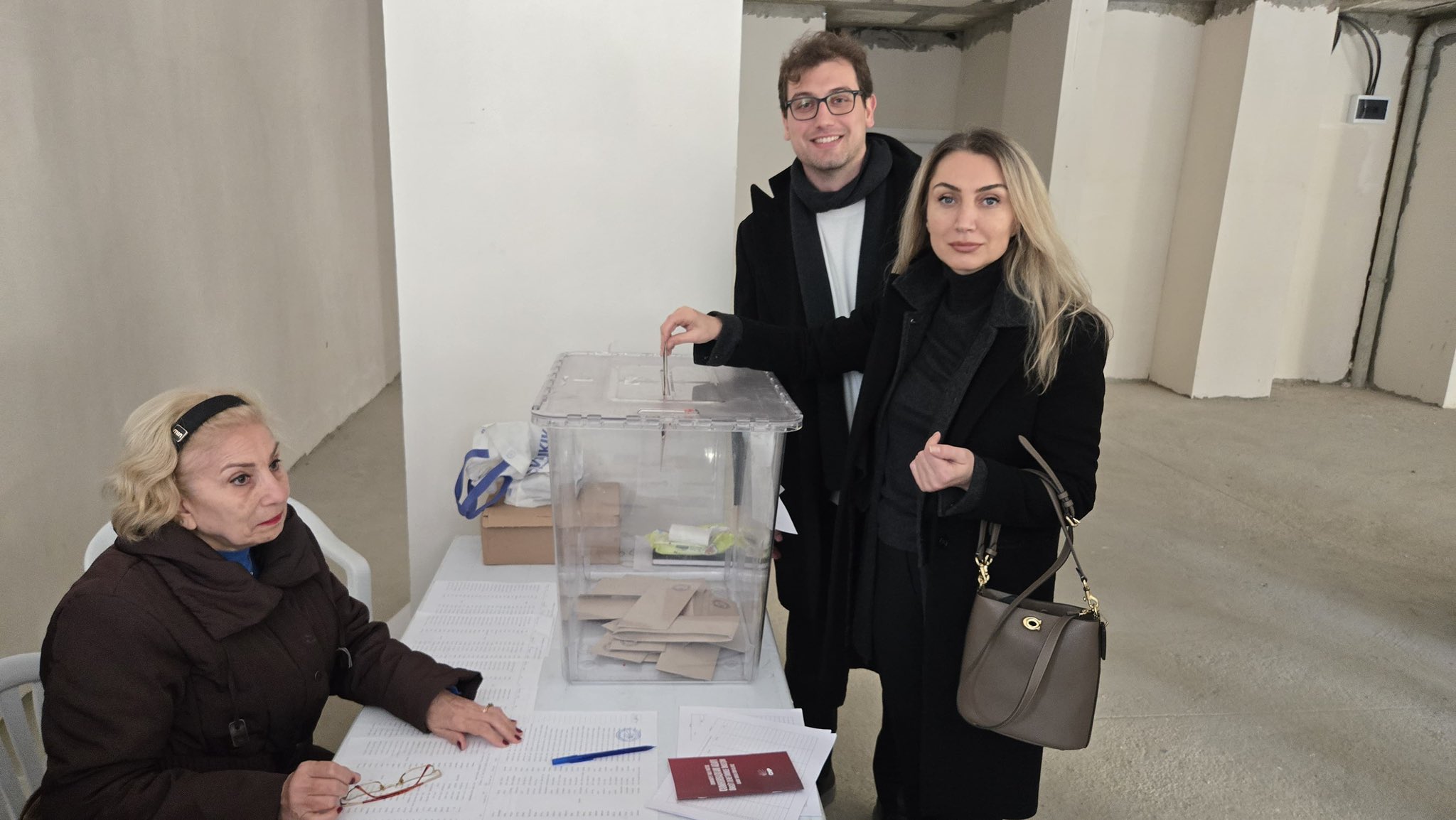 CHP'nin Cumhurbaşkanlığı ön seçimi için sandıklar açıldı
