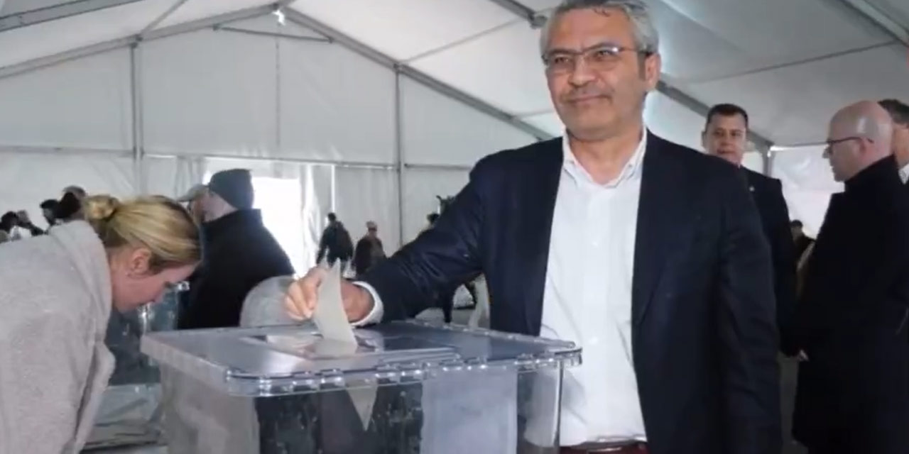 Oğuz Kaan Salıcı’dan İmamoğlu için birlik çağrısı