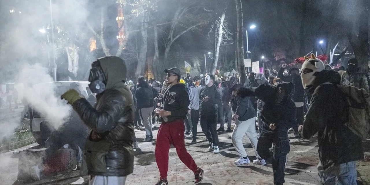 İstanbul'da 'Saraçhane' bilançosu: 2 kişi tutuklandı, 6 kişi ev hapsi cezası aldı