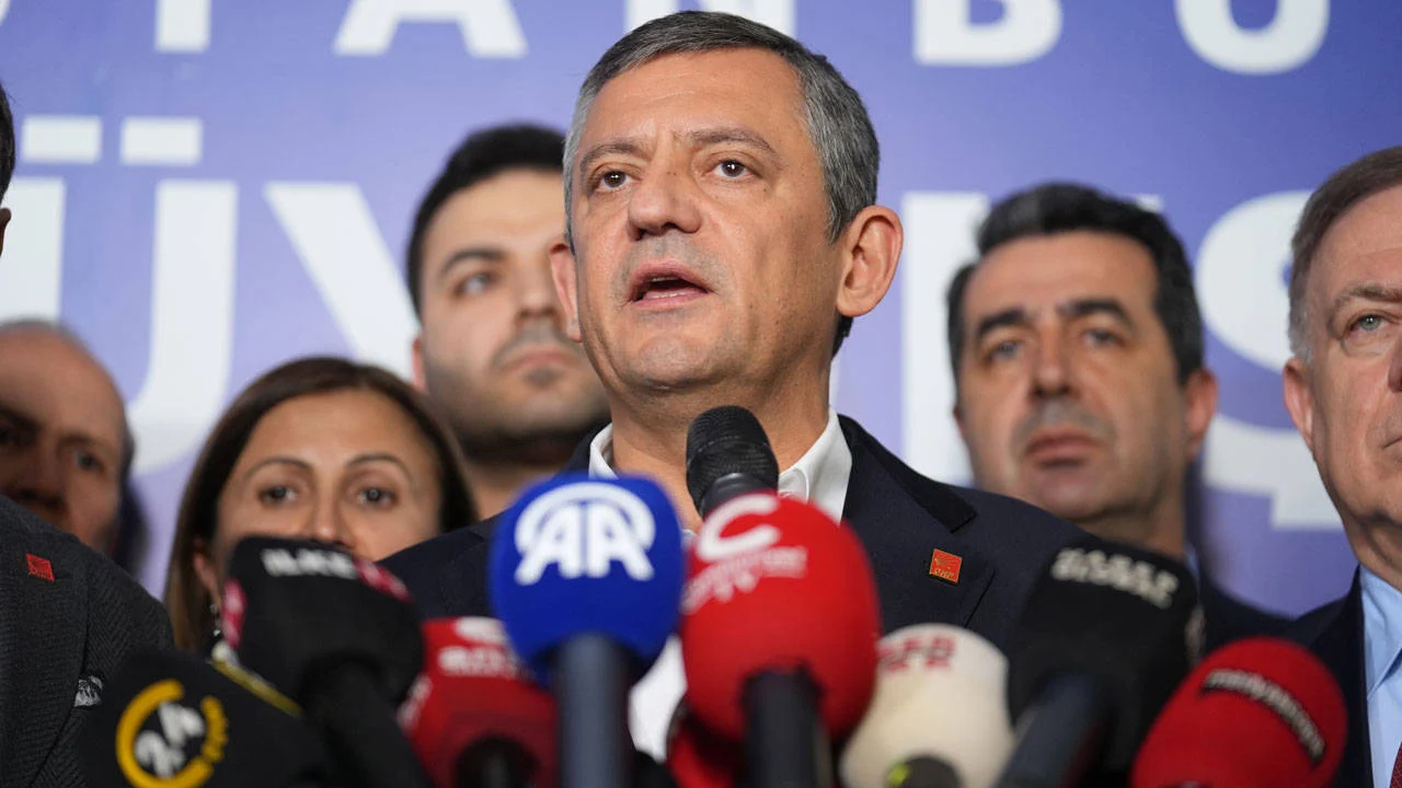 CHP Genel Başkanı Özgür Özel, İmamoğlu'nu ziyaret edecek