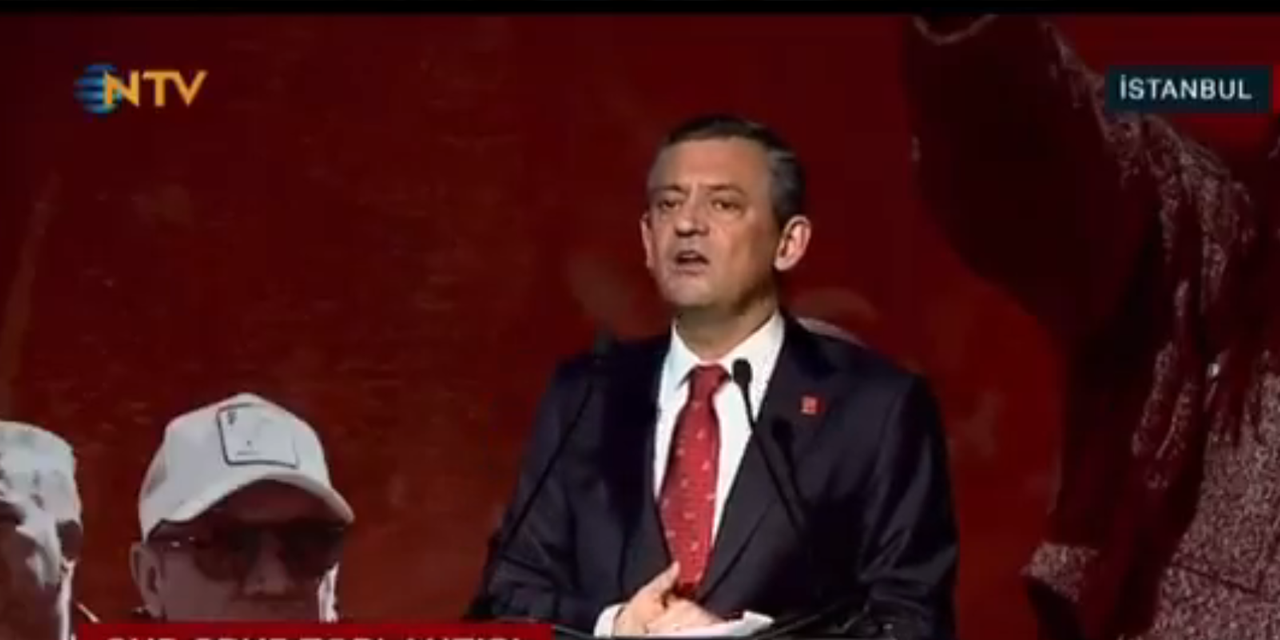 Özgür Özel’i canlı yayınlayan NTV bir anda yayını kesti