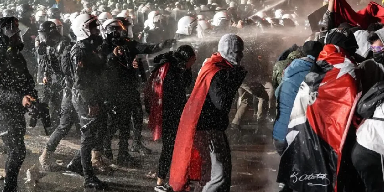 İstanbul'da 'Saraçhane' operasyonları: Gözaltına alınan yurttaşlardan 92'si tutuklandı!