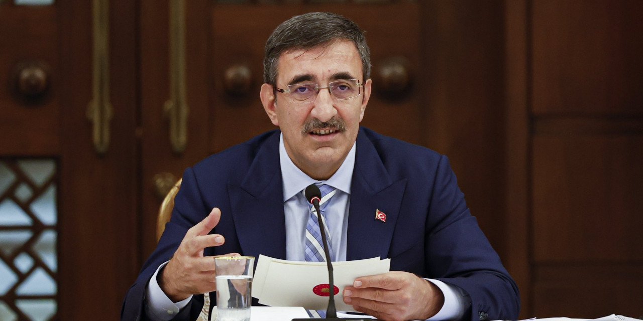 Cumhurbaşkanı Yardımcısı Yılmaz: CHP istedi diye niye erken seçim olsun?