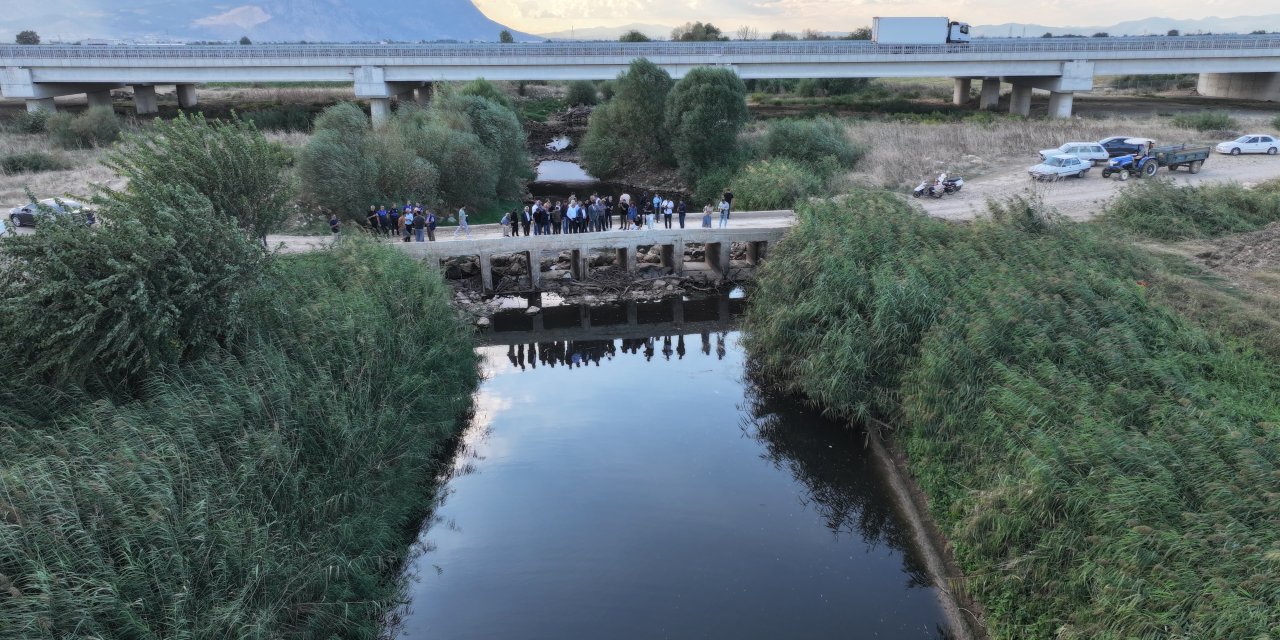 Gediz Nehri'ndeki kirlilik iddiaları için belediyeden açıklama geldi