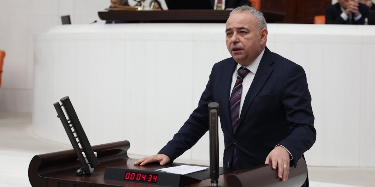 CHP'li Bakırlıoğlu'ndan Bakan Bolat'a "Azgın azınlık" tepkisi