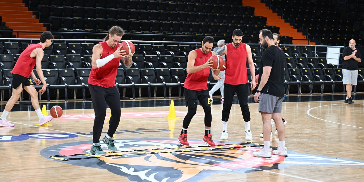 Carettalar, Büyükçekmece Basketbol maçına hazırlanıyor