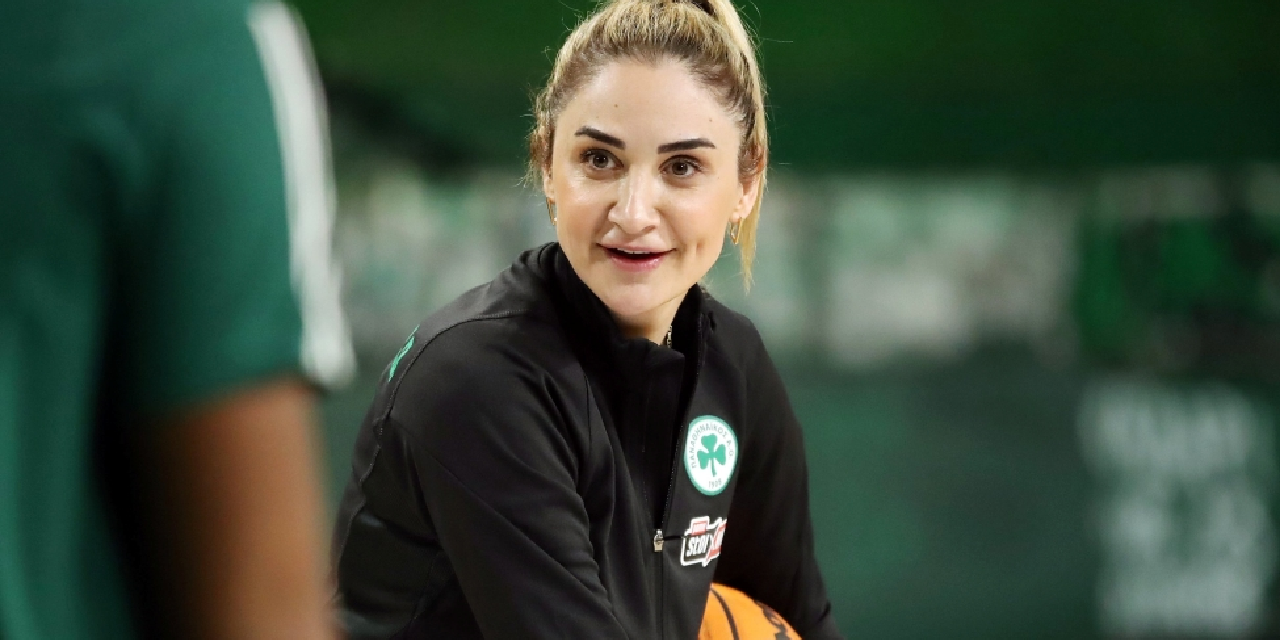 Panathinaikos'un koçu Selen Erdem trafik kazası geçirdi