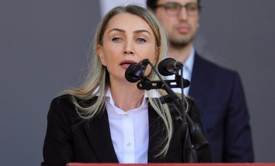 Dilek İmamoğlu’ndan gazeteci gözaltılarına tepki: “Toplumun vicdanı susmayacak”