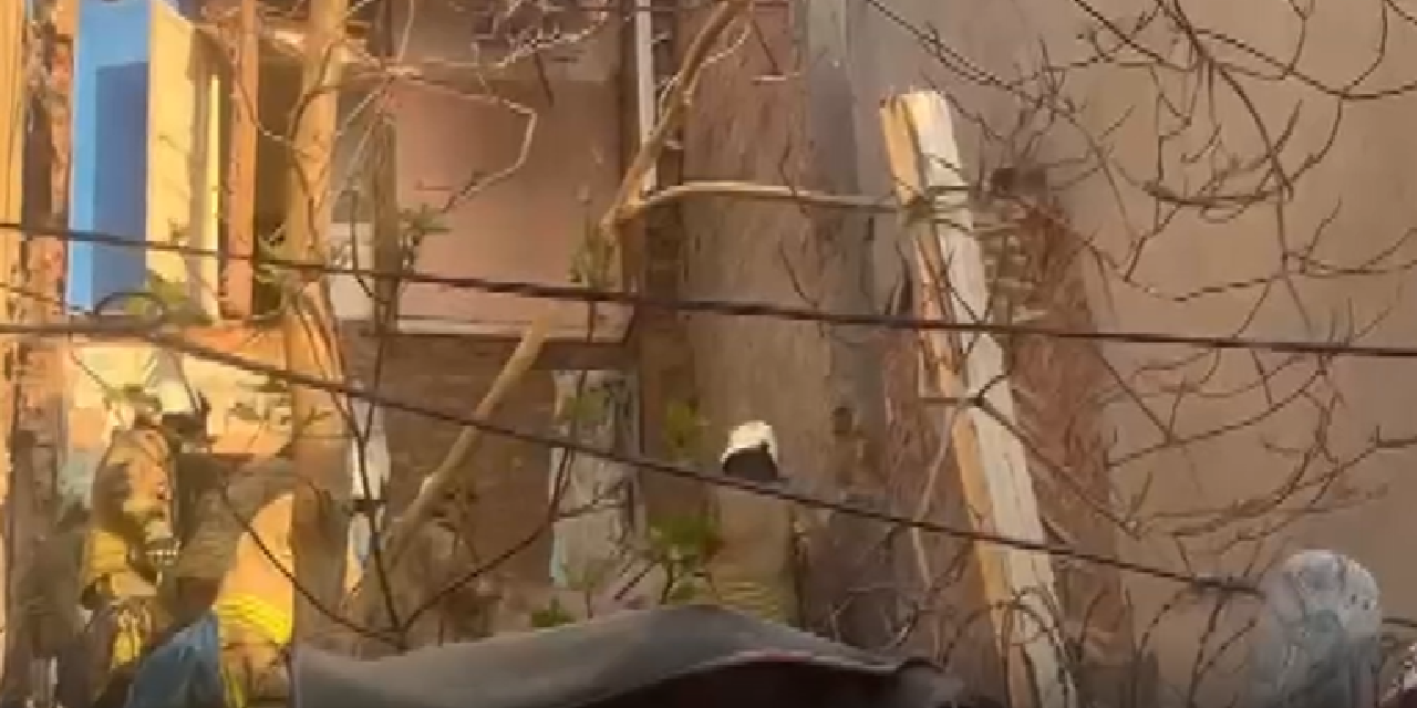 Şişli'de 2 katlı bina çöktü: Çok sayıda ekip sevk edildi