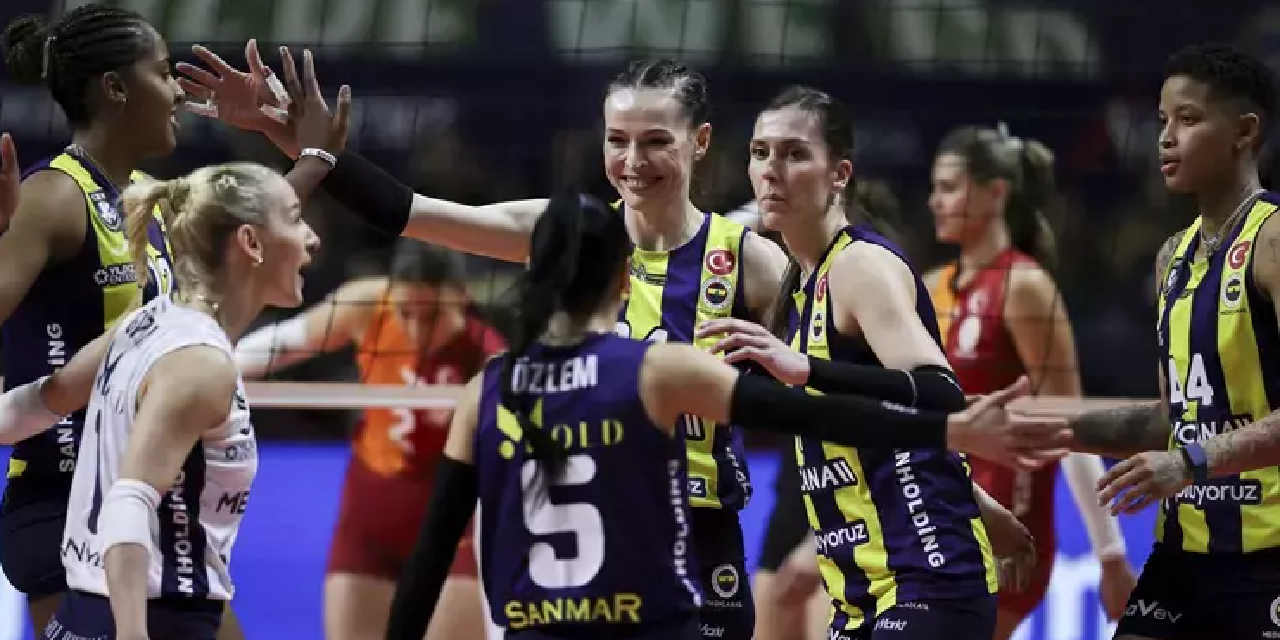 Fenerbahçe Medicana, Galatasaray Daikin'i final setinde devirdi! Finalde rakip Vakıfbank
