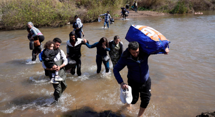 Suriye'de Alevilere saldırılar sürüyor: Bir ayda 30 bin kişi Lübnan'a sığındı