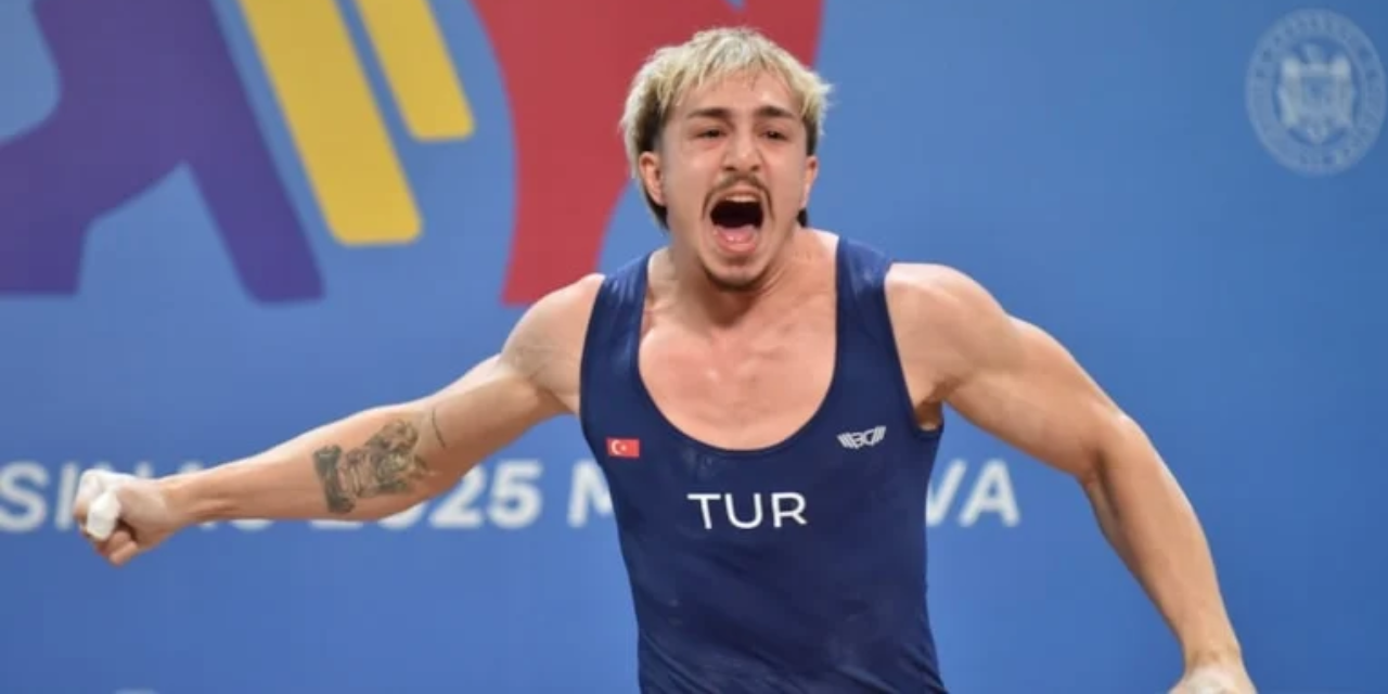 Yusuf Fehmi Genç rekor kırarak altın madalya kazandı!