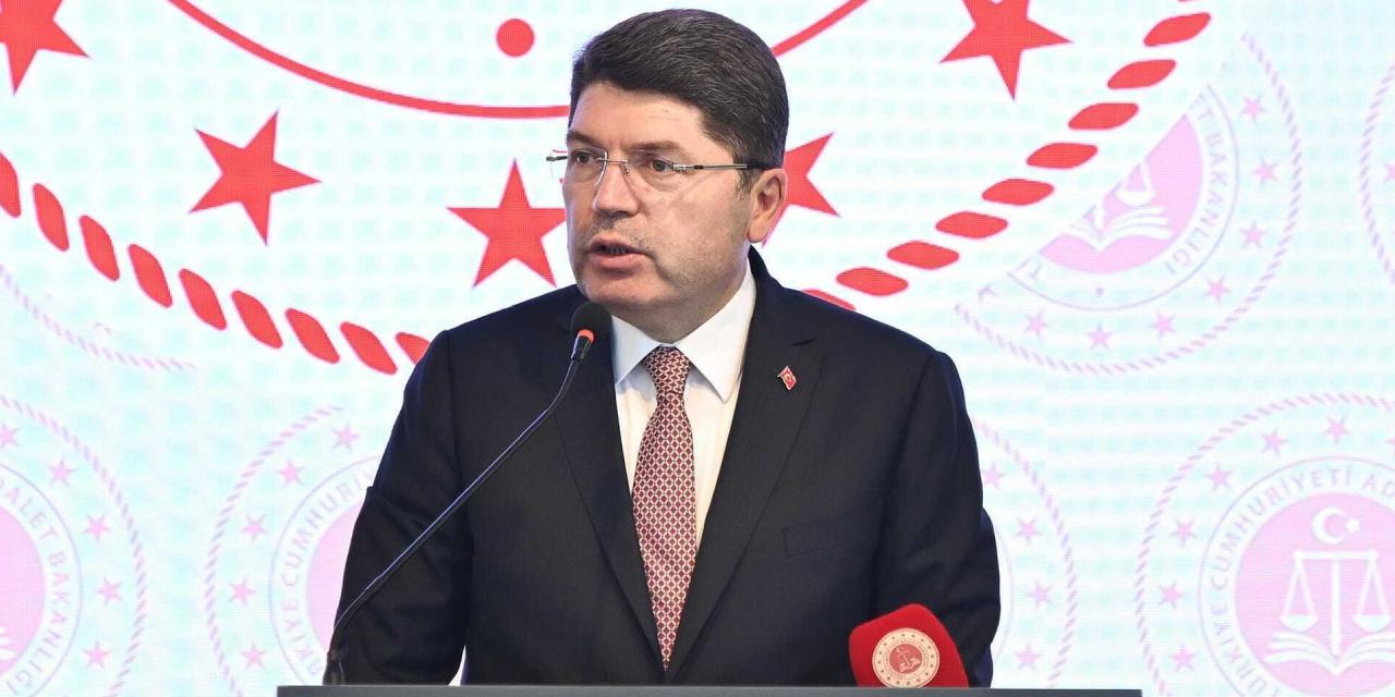 CHP'ye 'kayyım atanacağı' iddiaları... Bakan Tunç: 'Dezenformasyon amaçlıdır'