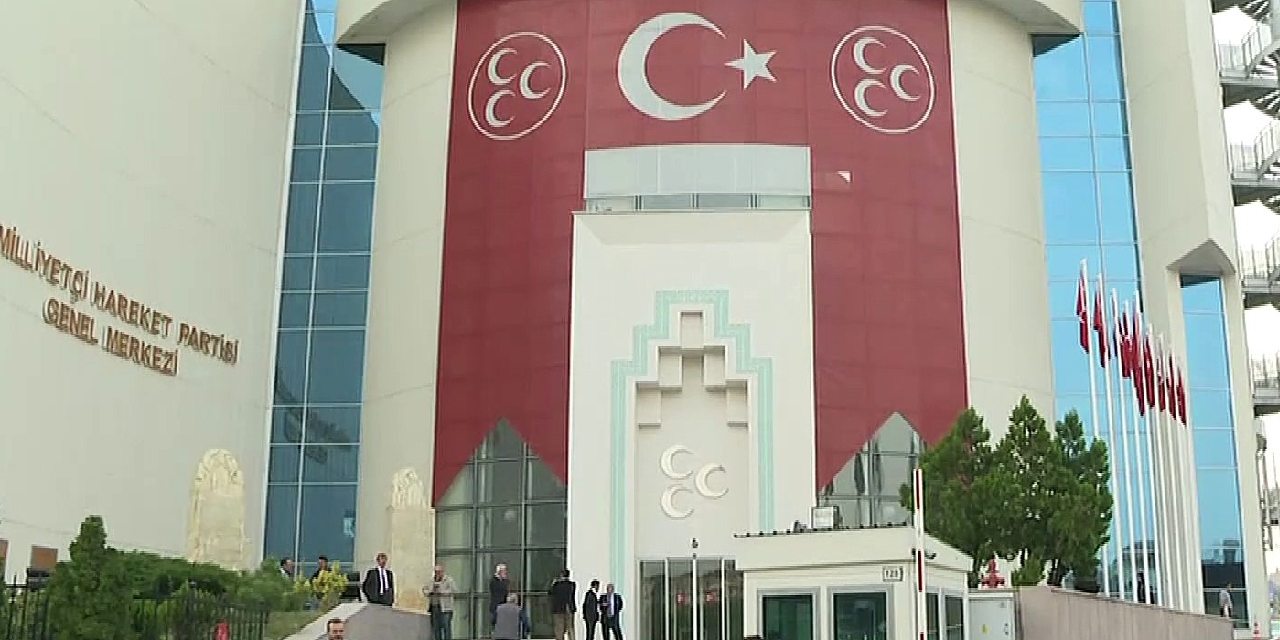 MHP'yi karıştıran yolsuzluk iddiası: İlçe başkanının istifası istendi, tehdit edildi...