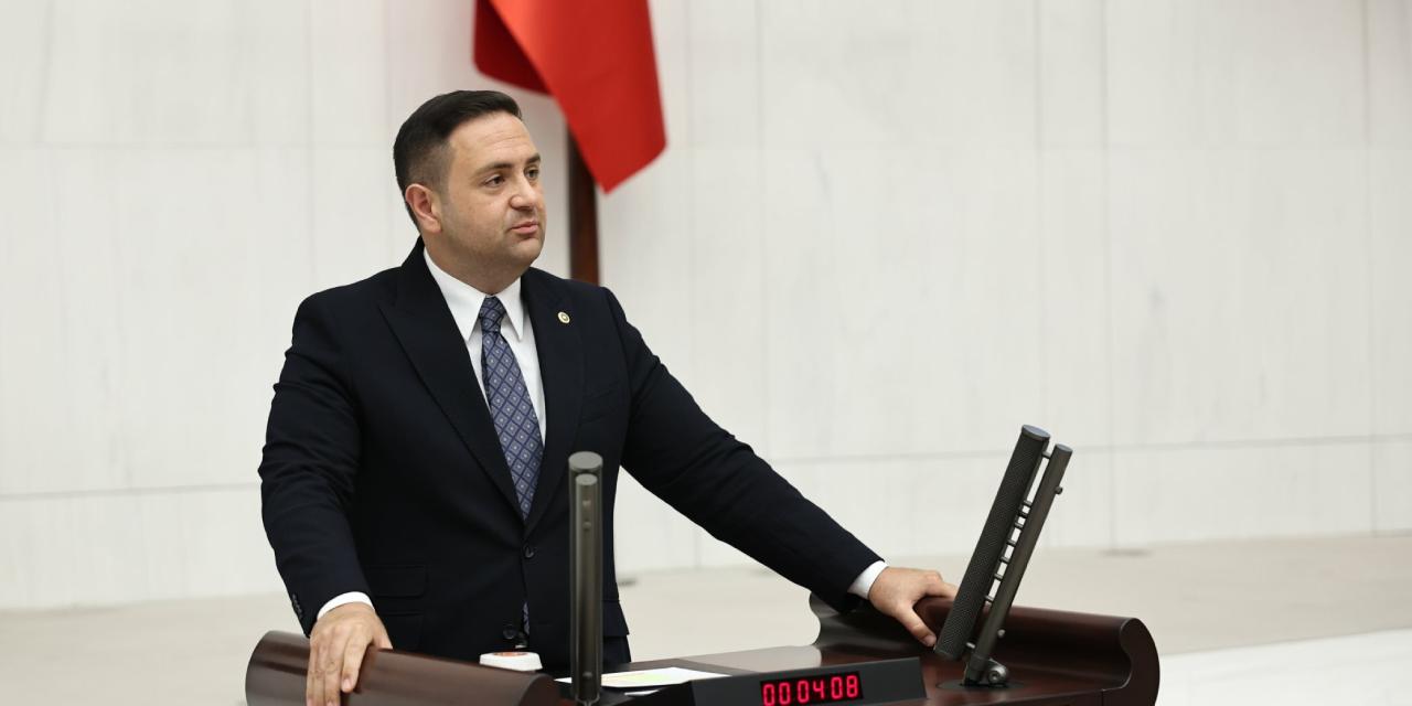 CHP'li Akdoğan’dan Cem Küçük hakkında soru önergesi: 'Savcıların gizliliği ihlal ettiği yönünde bir soruşturma açıldı mı?'