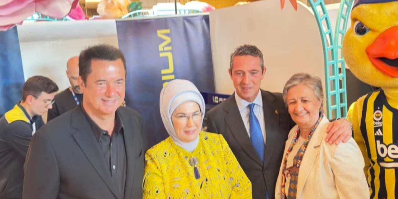 Ali Koç bu sefer de Emine Erdoğan'ın derneğinin açılışına katıldı!