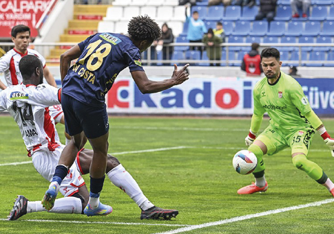 Kasımpaşa, düşme hattındaki Sivasspor’u puansız gönderdi: 3-1