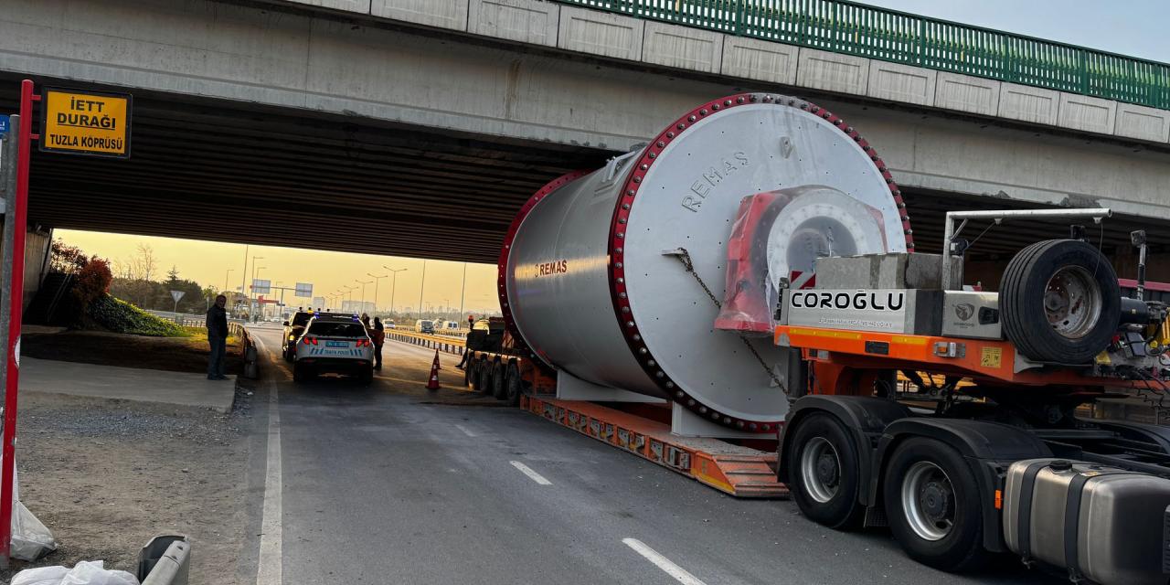 Tuzla D100 Karayolu Köprülü Kavşağı’nda trafik düzenlemesi: Ankara istikameti 22 Nisan’da kapalı