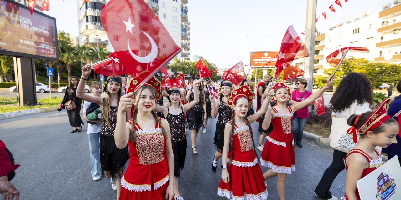 “Gülen çocuklarla büyüyen bir kentiz”