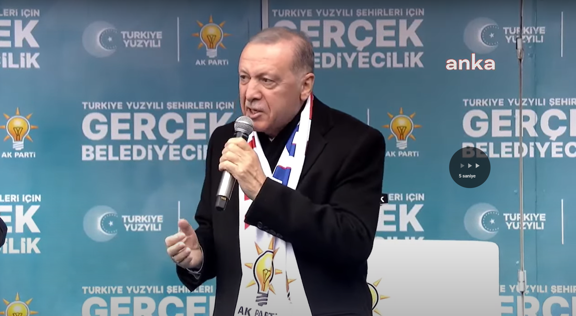 Cumhurbaşkanı Erdoğan, emekli aylıklarına zam talep eden muhalefeti eleştirdi: Sırtlarında yumurta küfesi olmayanlar diledikleri gibi atıp tutabilir
