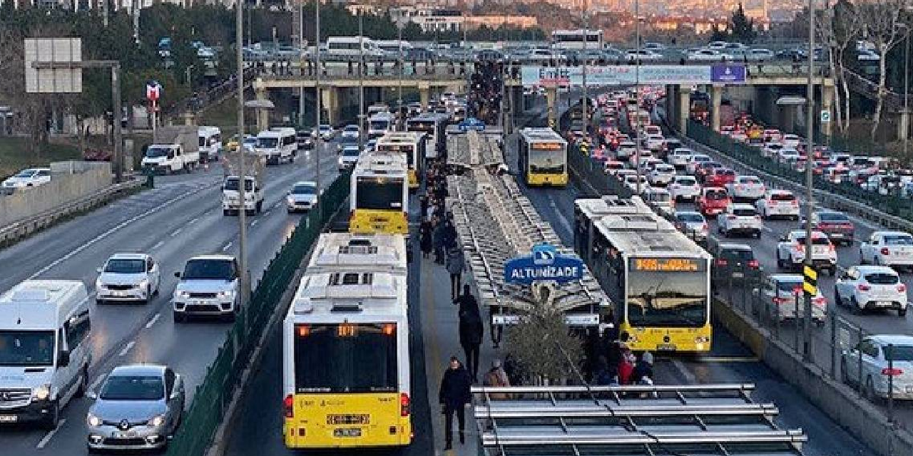 Resmi Gazete'de yayımlandı: 23 Nisan'da toplu taşıma ücretsiz oldu