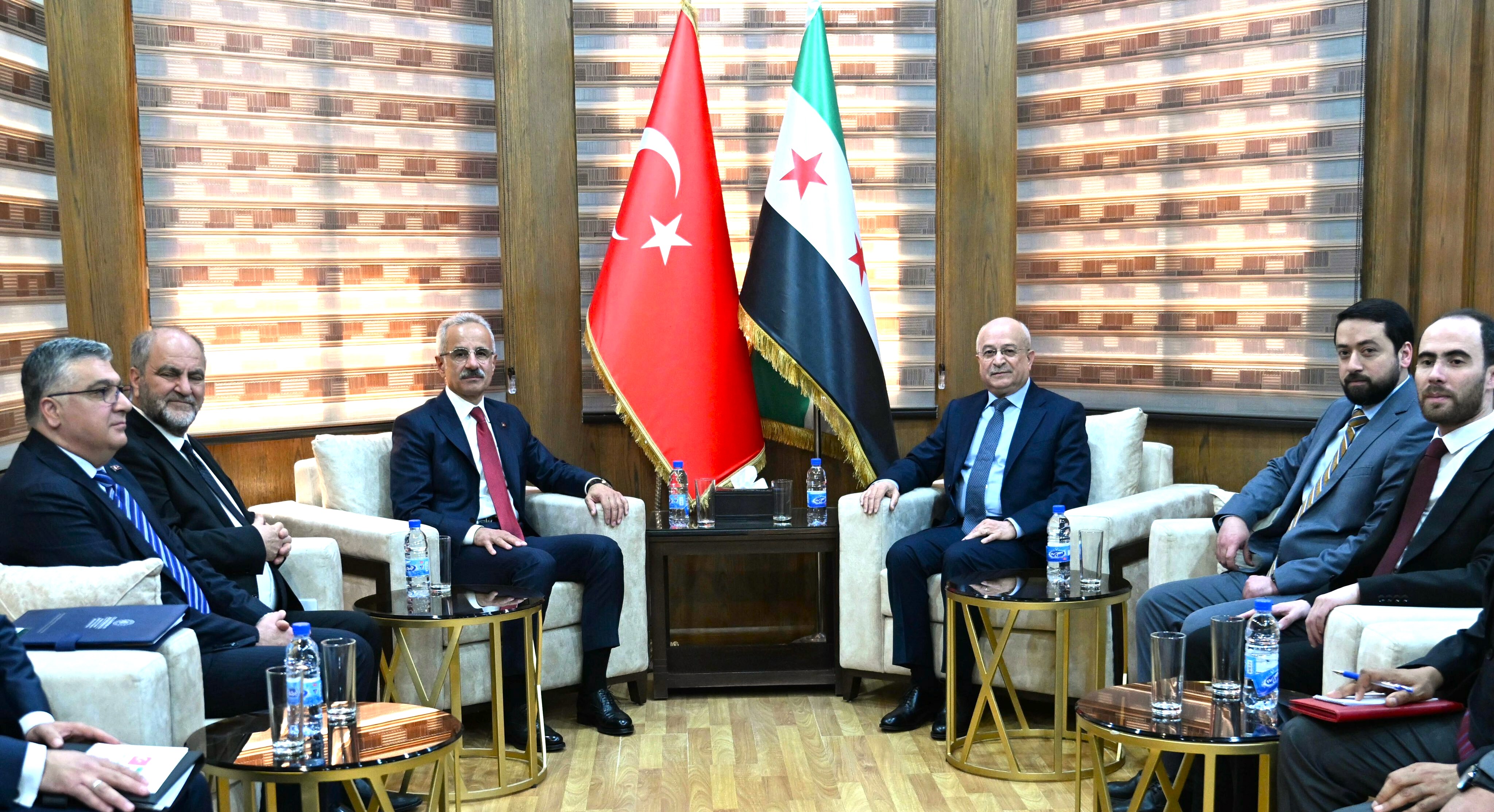 Ulaştırma Bakanı Uraloğlu Şam'da: Ulaşım altyapısı, lojistik, imar planları...