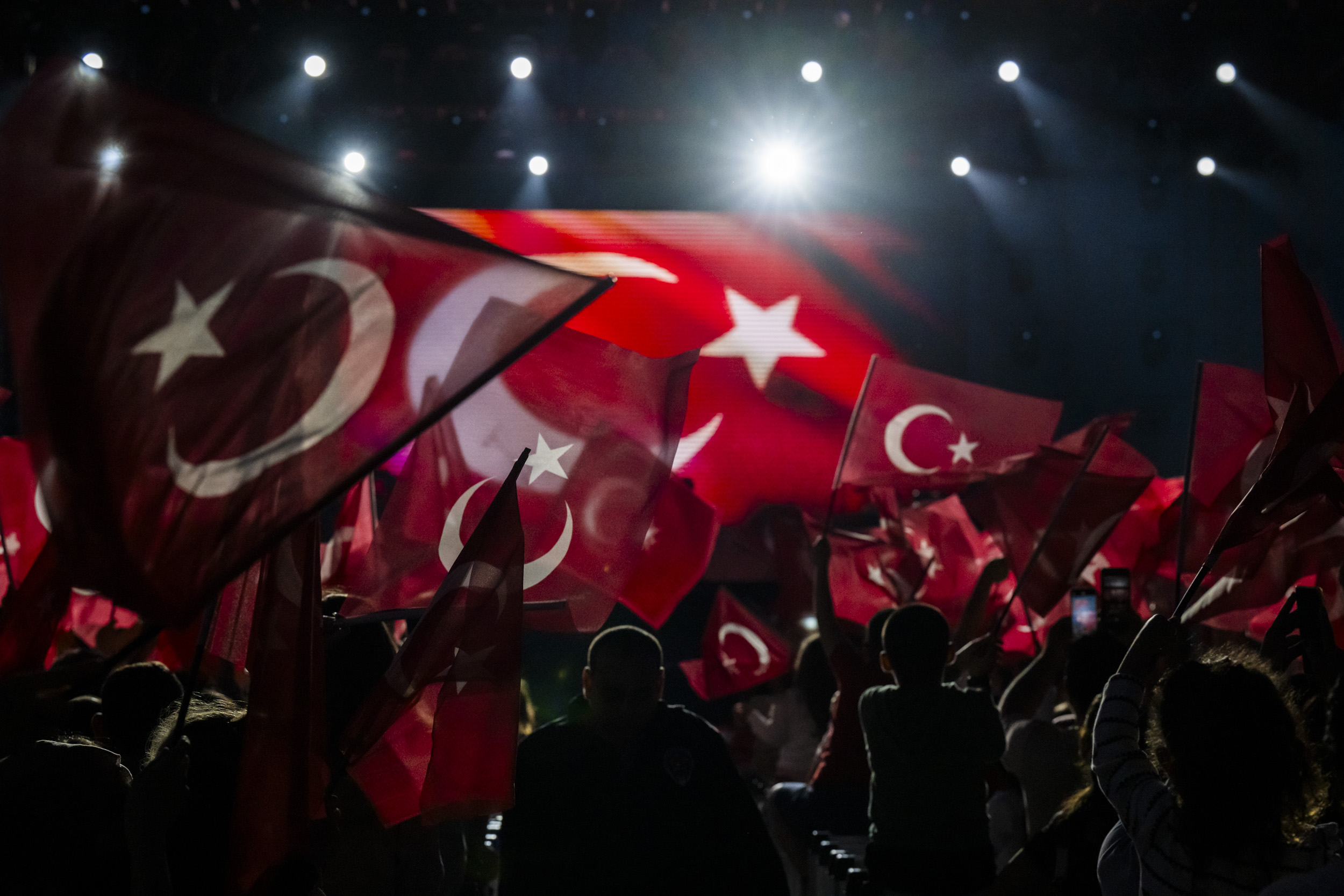 Başkan Seçer'den 23 Nisan konserinde birlik mesajı: “Hepimiz Mersinliyiz, Mersin’le gurur duyuyoruz”