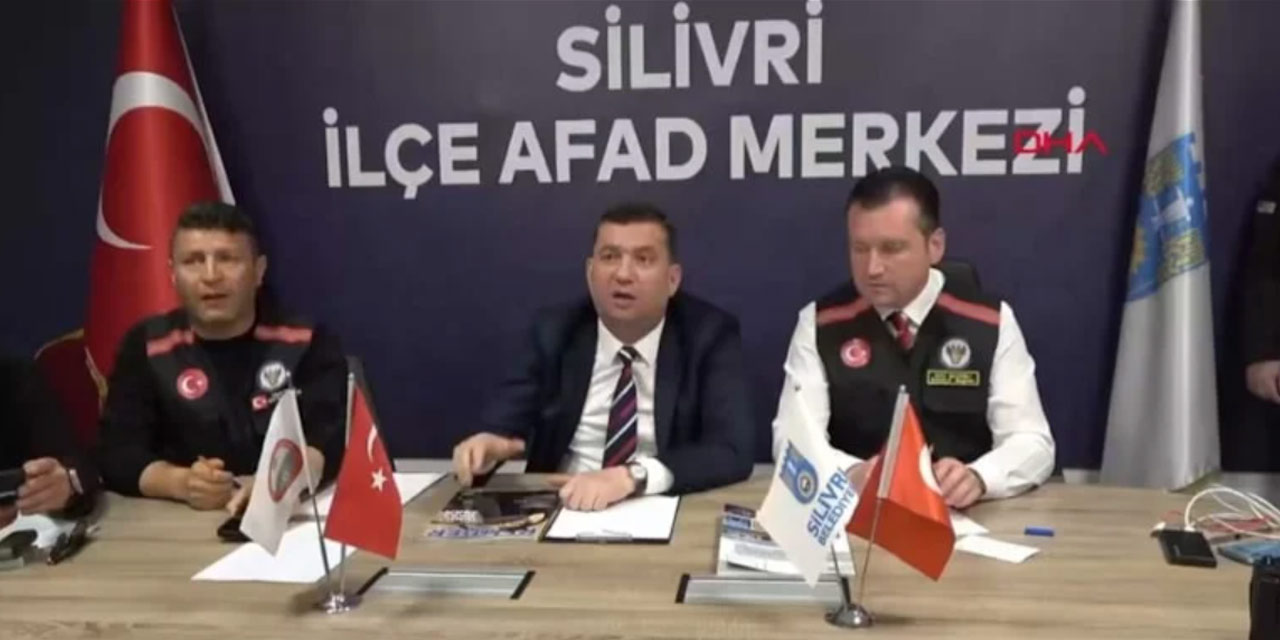 Silivri Belediye Başkanı: İkinci bir uyarıya kadar evlerinize girmemenizi rica ediyoruz