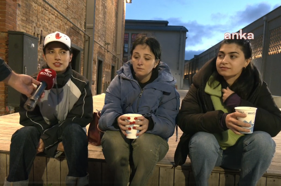 Bazı İstanbullular dışarıda sabahladı