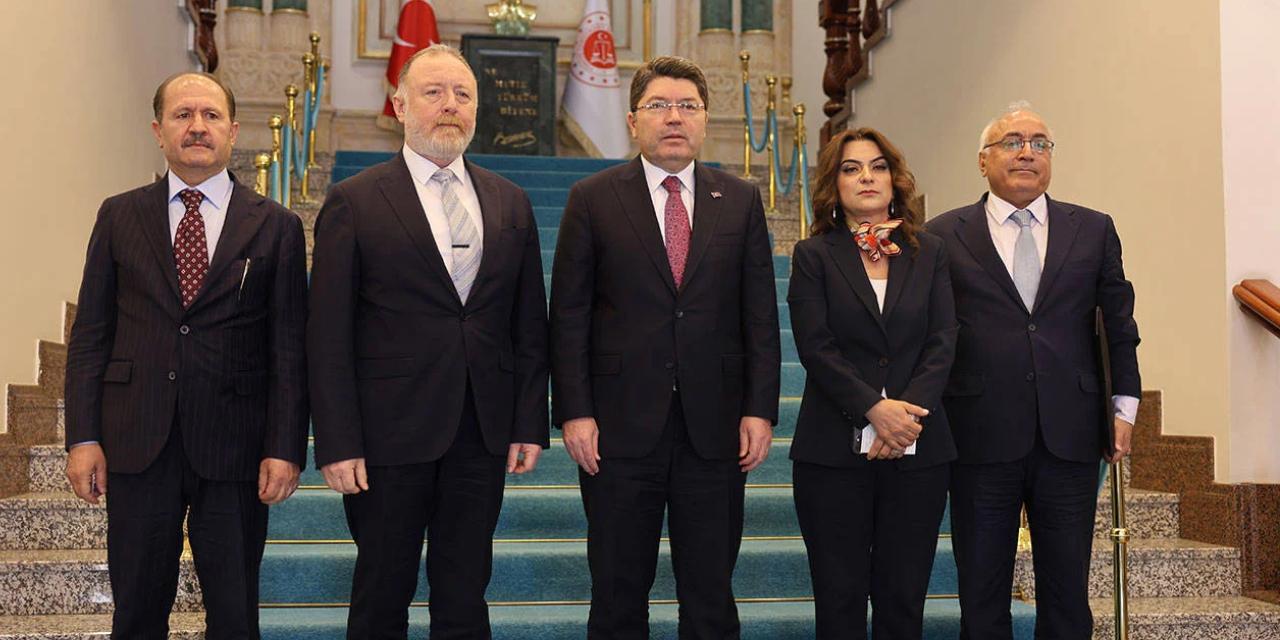 DEM Parti Heyeti ile Bakan Tunç’un görüşmesi tamamlandı: 'Öcalan'ın çalışma koşulları en önemli başlık'