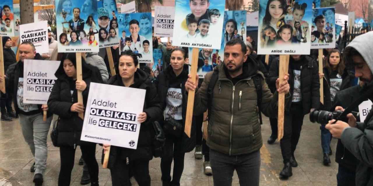 İsias davasında aileler konuştu: “Bu kadar yolu tiyatro izlemek için gelmedik”