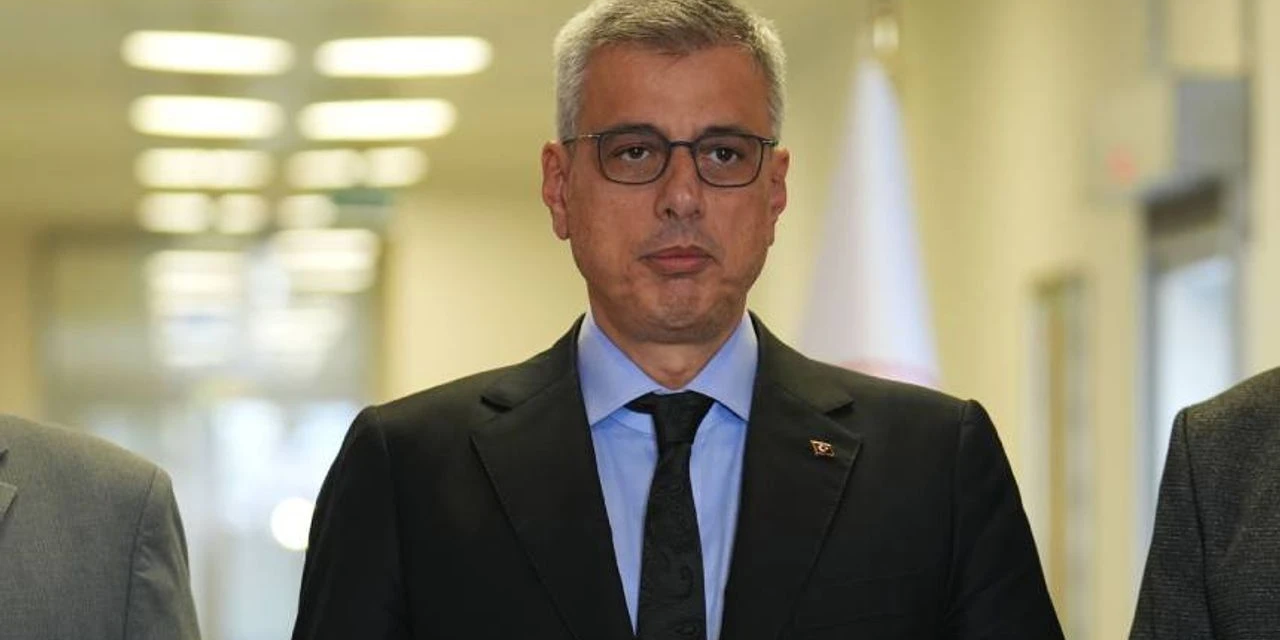 'Normal doğum' tartışması sürüyor... Bakanı Memişoğlu: Sezaryen bir ameliyat, doğum şekli değil