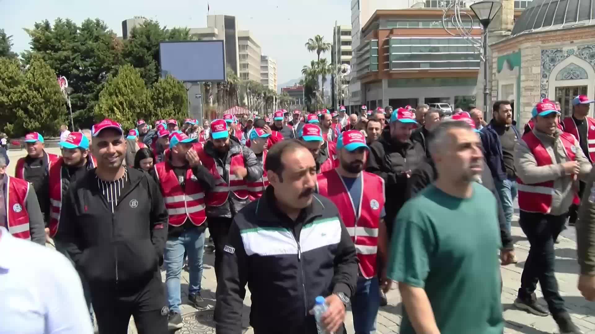 1 Mayıs öncesi İzmir’de ortak çağrı: Gündoğdu Meydanı’na