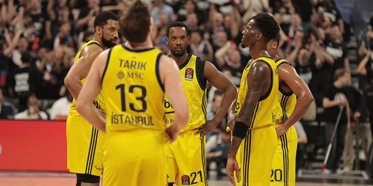 Fenerbahçe Beko, Paris Basketbol'u 'süpürdü': Adını Final Four'a yazdırdı