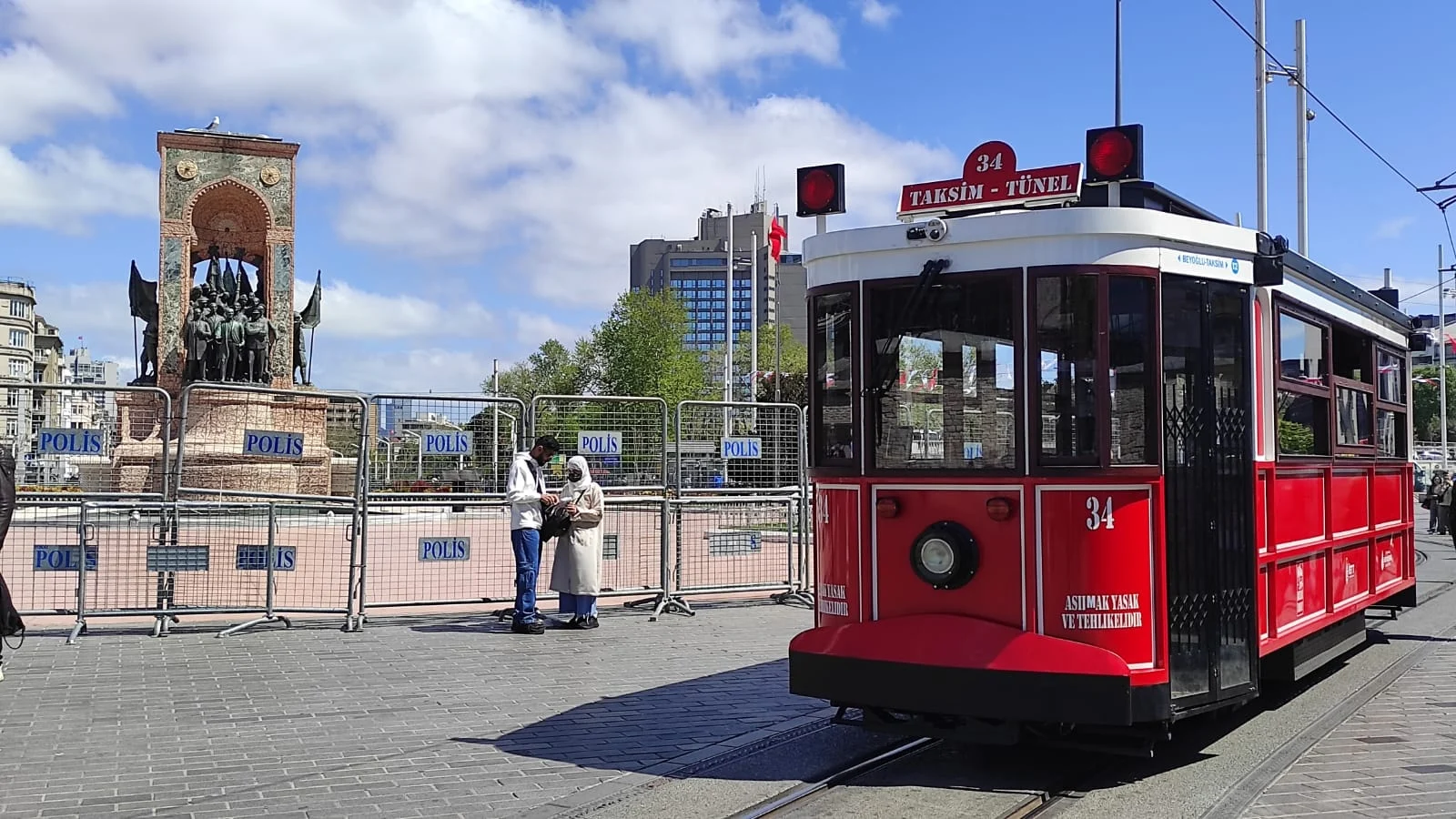Taksim bu gece trafiğe kapatılıyor