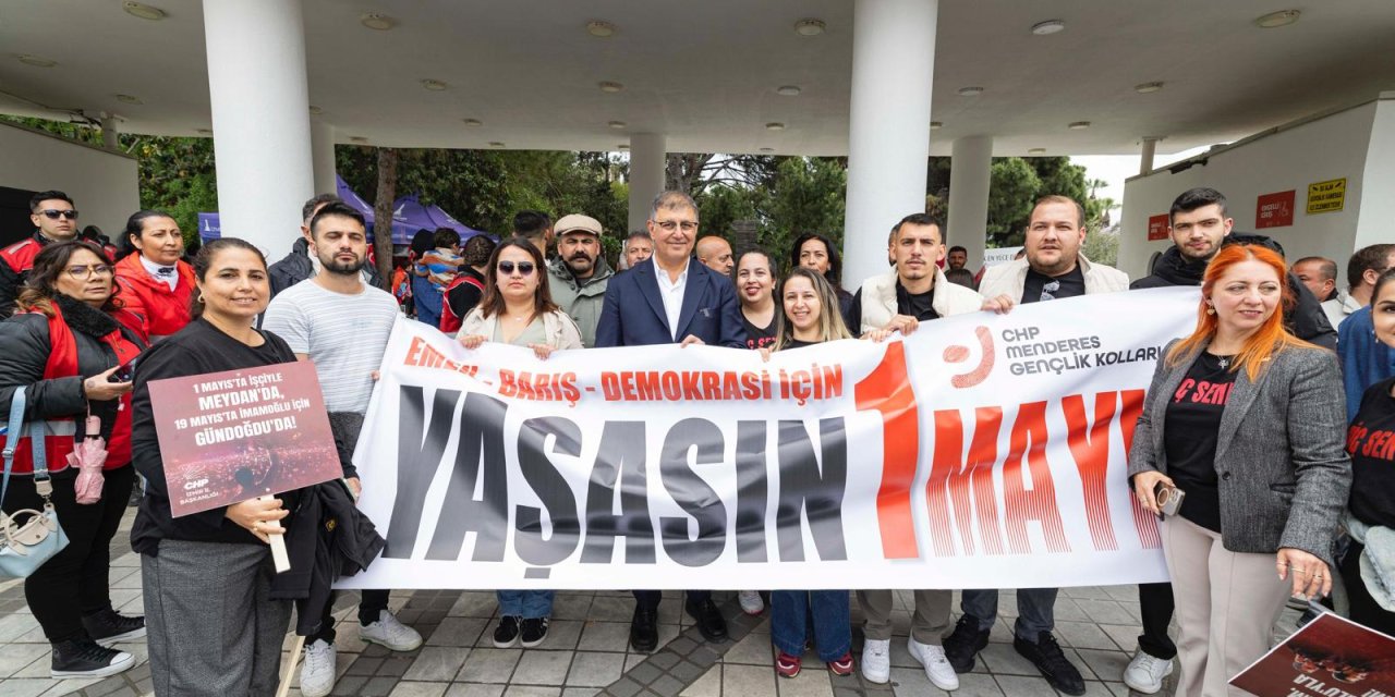 Hep birlikte aydınlığa: İzmir’de 1 Mayıs coşkusu
