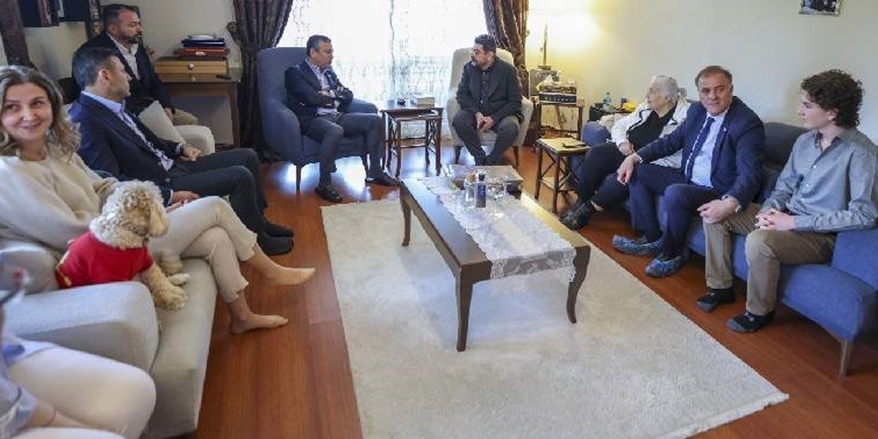 CHP lideri Özgür Özel'den Buğra Gökce’nin ailesine ziyaret