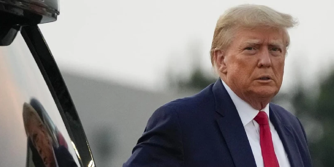 Trump'tan İran'dan petrol alan ülkelere tehdit: 'Yaptırım uygulanacak'