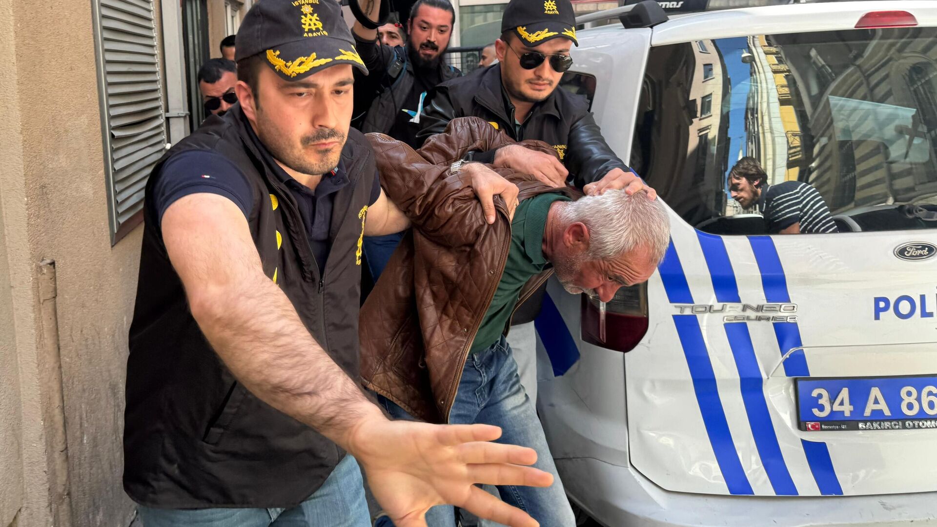 Özel'e saldıran Tengioğlu'nun gözaltı süresi uzatıldı