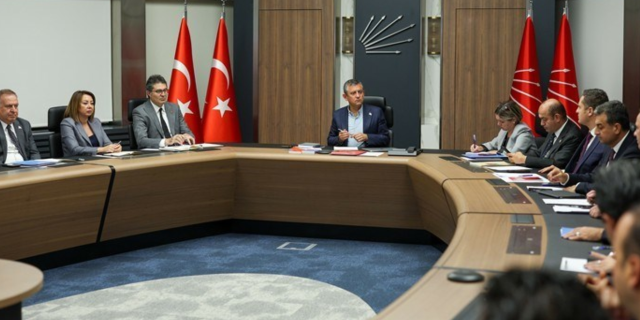 Özgür Özel’den ‘koruma zafiyeti’ açıklaması: 'Ulaşılabilir olmayı tercih ediyorum'
